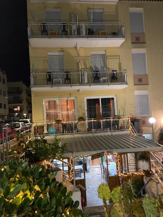 Piccolo Hotel Di Lavagna Exterior photo
